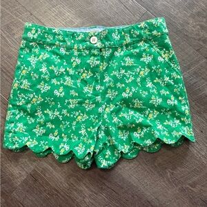 Crown & Ivy Green Floral High Waist Shorts